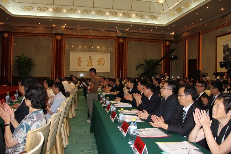 蓝氧自体免疫激活疗法 中国唯一银屑病专项有效诊疗技术